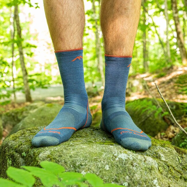 Darn Tough Men's Hiker Micro Crew Lightweight Socks with Cushion