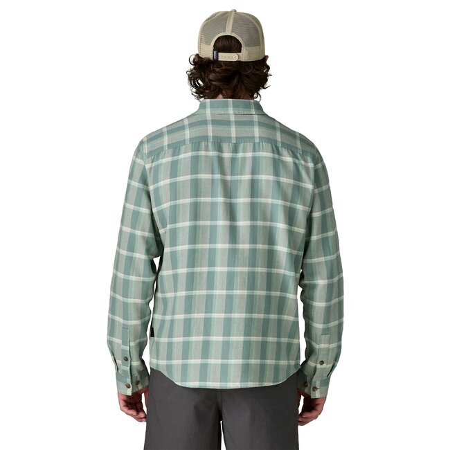 Patagonia Men's Fjord Long Sleeve Lightweight Flannel Shirt