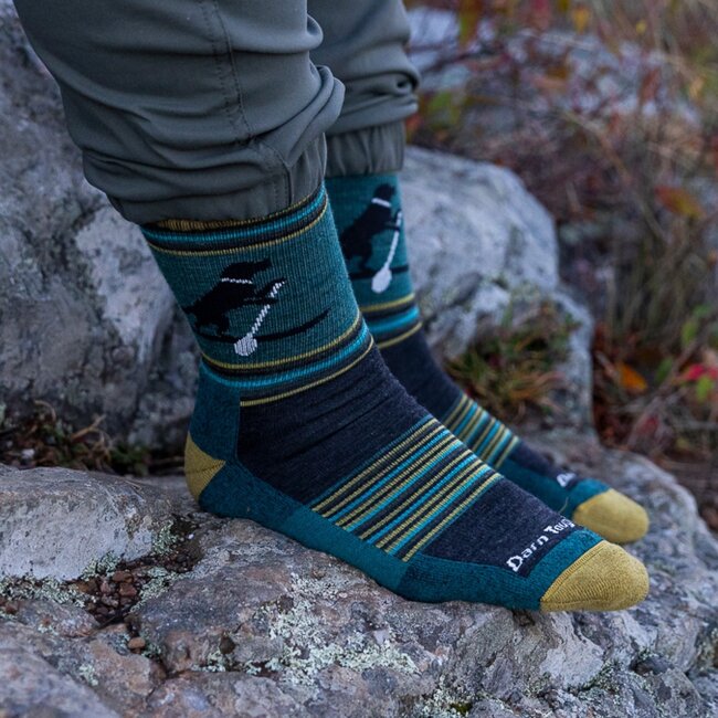 Darn Tough Men's Willoughby Micro Crew Lightweight Socks with Cushion