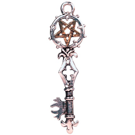 Key of Solomon Pendant: Sorcery