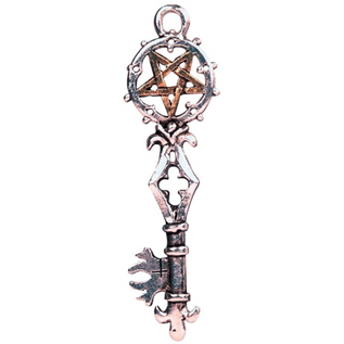 Key of Solomon Pendant: Sorcery