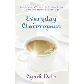 Llewellyn Publications Everyday Clairvoyant: Extraordinary Answers to Finding Love, Destiny, and Balance in Your Life