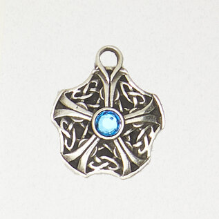 Tosaigh (The Star) Knot Pendant in Lead-Free Pewter