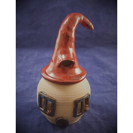 Gnome Tea Light House in Red