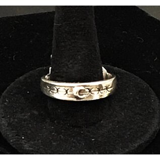 Moon Ring with x marks - sz 7