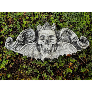 Crowned Skull Wall Plaque: King Moriendi - 11 Inches Tall in Pewter Finish