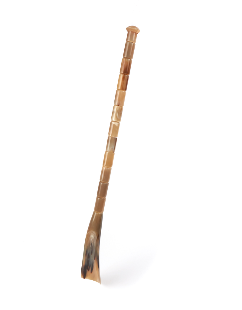 Midsize. Size: 42 cm Shoehorn, Zebu