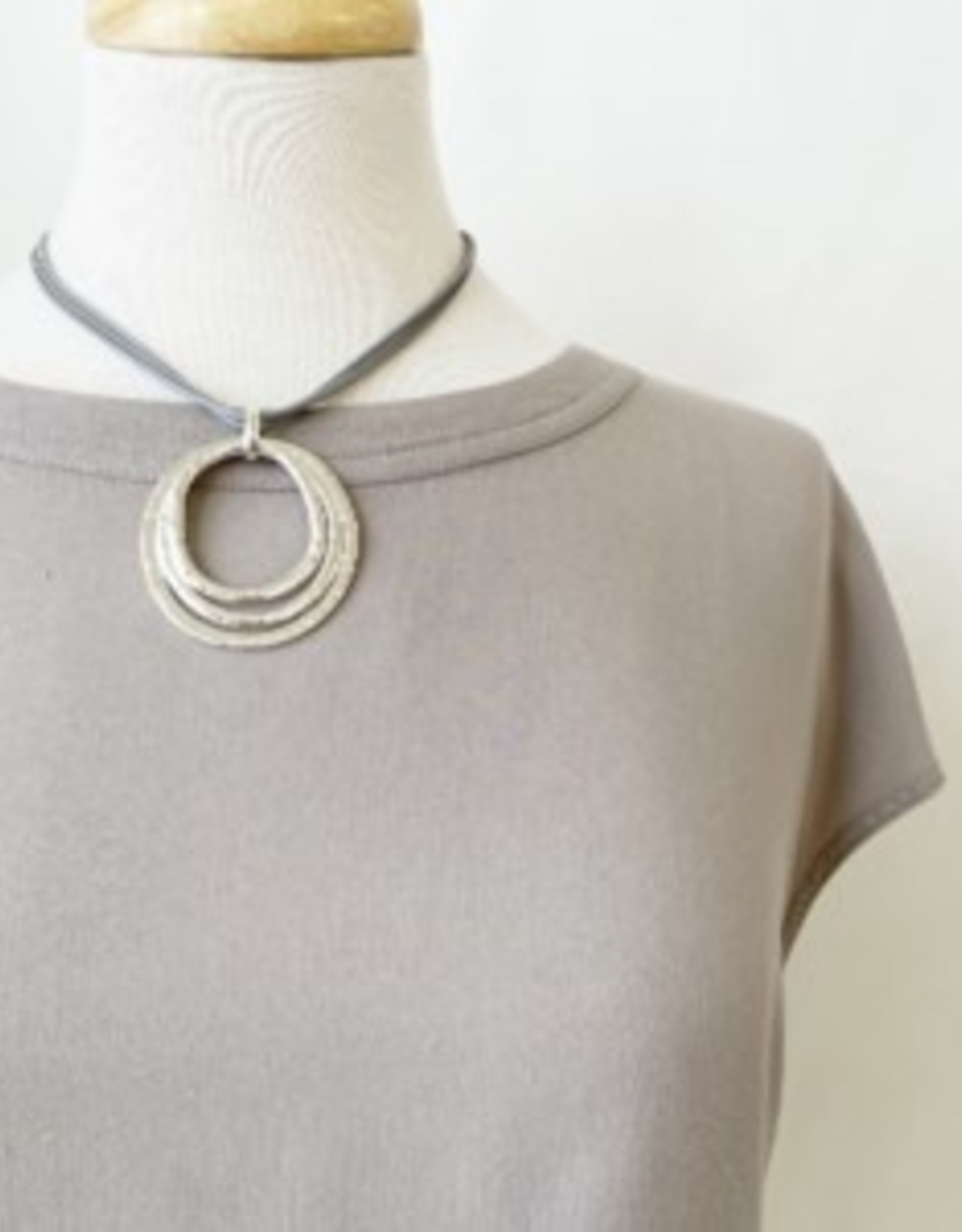 Caracol Caracol 1504 Silver and Grey Necklace on cords with Triple Hammered Rings Pendant