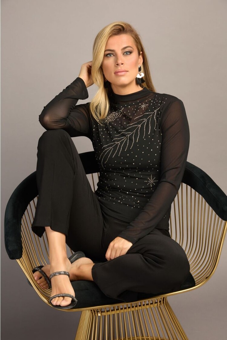 Frank Lyman Frank Lyman Long Sleeve Mock Neck Knit Top 234128U