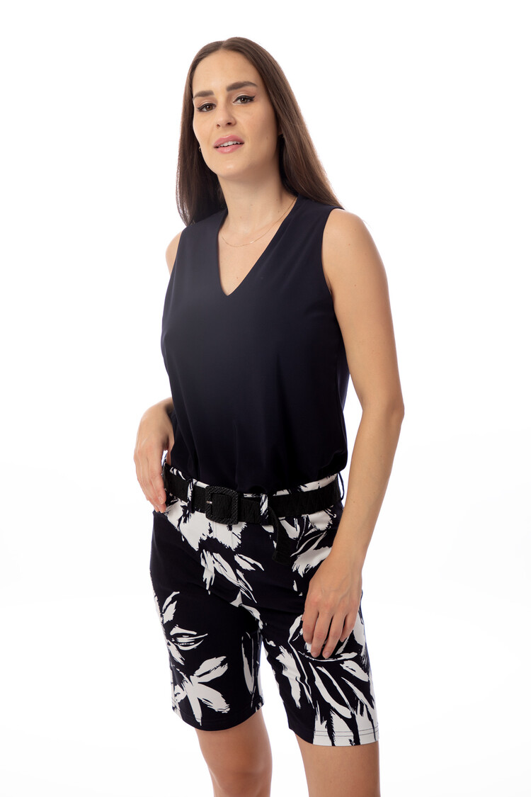 Bali Bali 8326 V Neck Sleeveless Knit Top