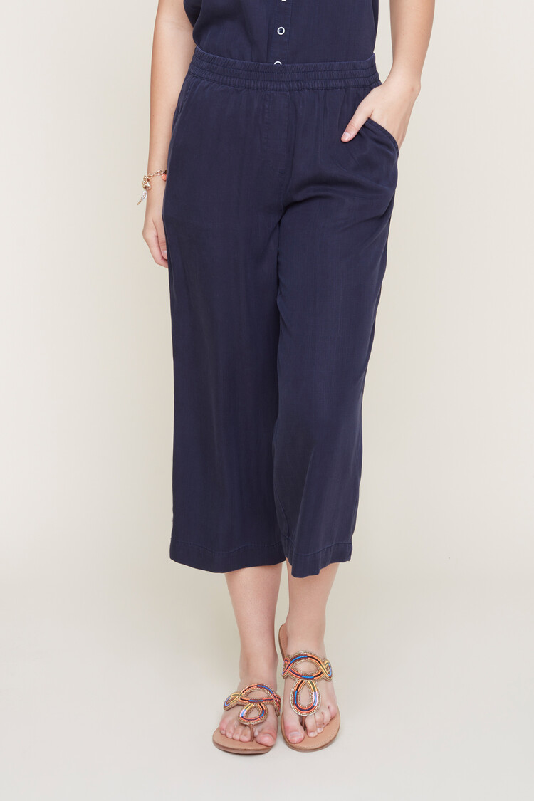 Renuar Renuar R8089 Pull On Tencel Cropped Pant