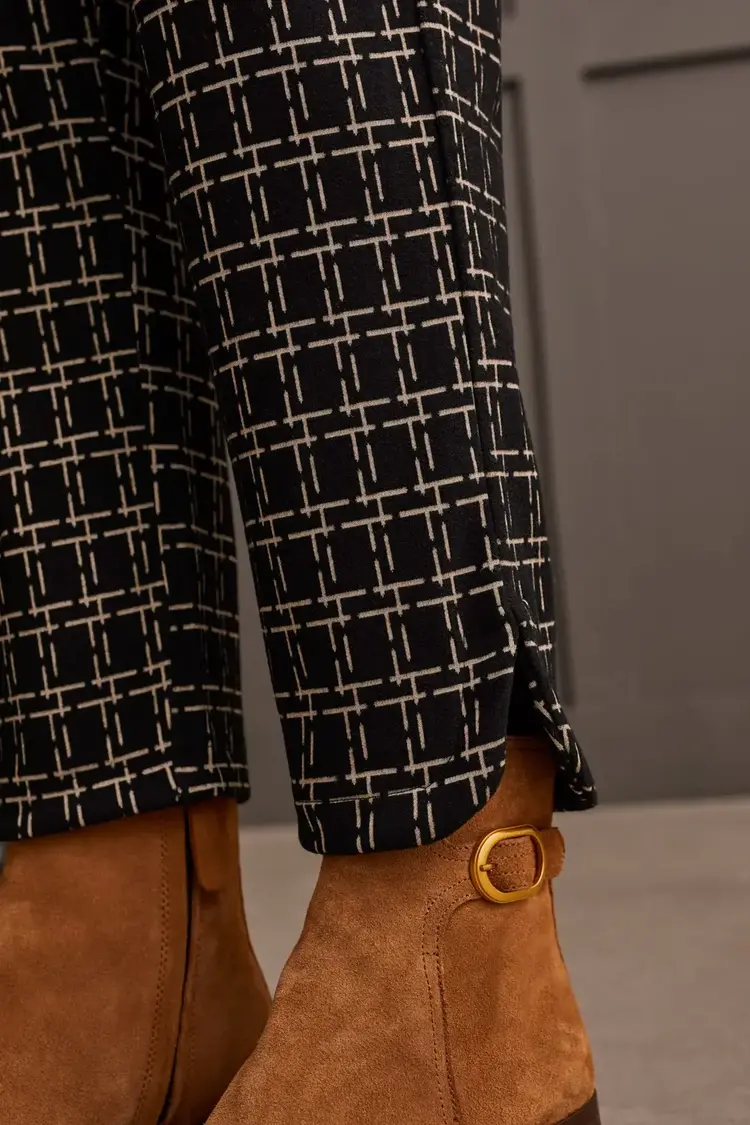 Tribal Tribal 1974O BRUSHED KNIT PONTE PULL-ON ANKLE PANTS WITH ROUNDED HEM