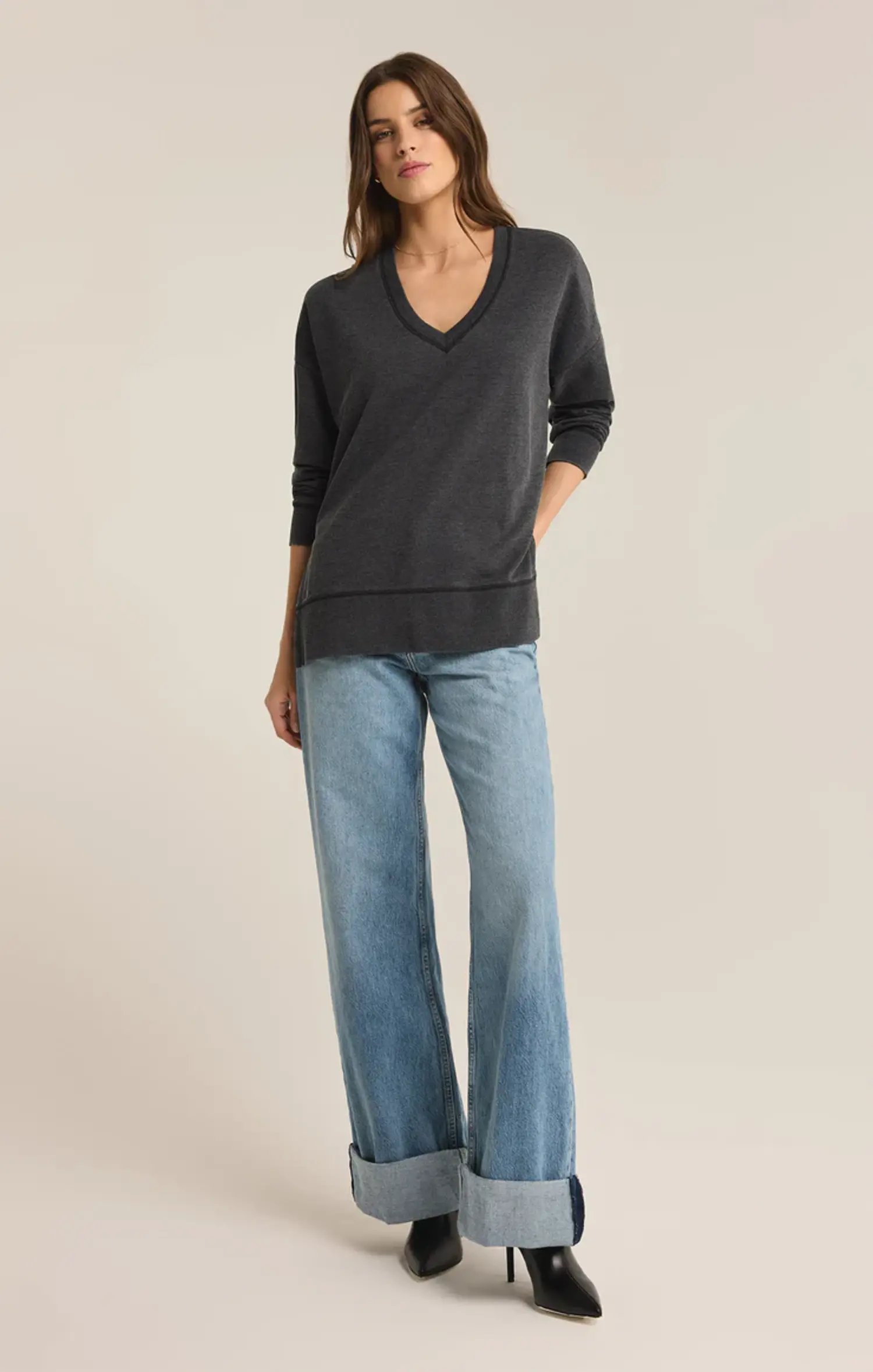 Z Supply V Neck Weekender Sweater ZT231332 - Main Street Z Supply V Neck Weekender Sweater ZT231332 - Main Street