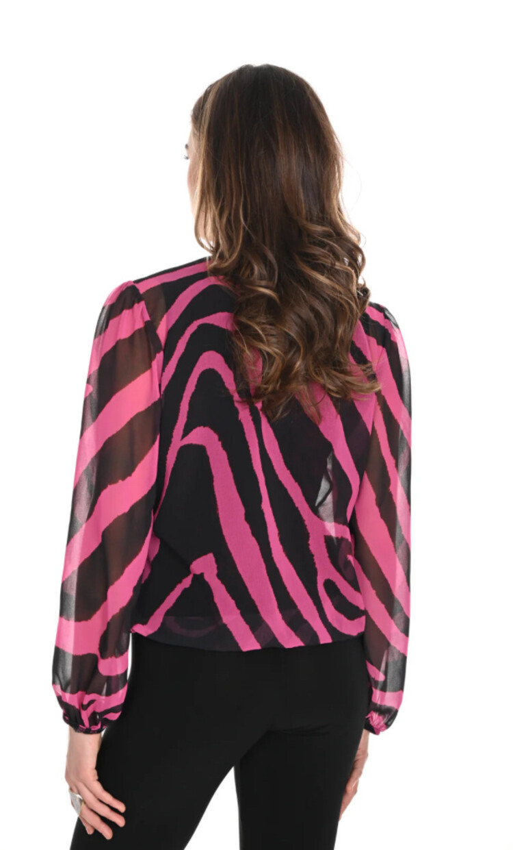 Frank Lyman Frank Lyman Woven Turtle Neck Long Sleeve Top 244170