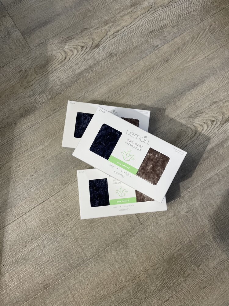 Lemon Lemon 1062B 2PK Liquid Velvet Dream Crew Socks