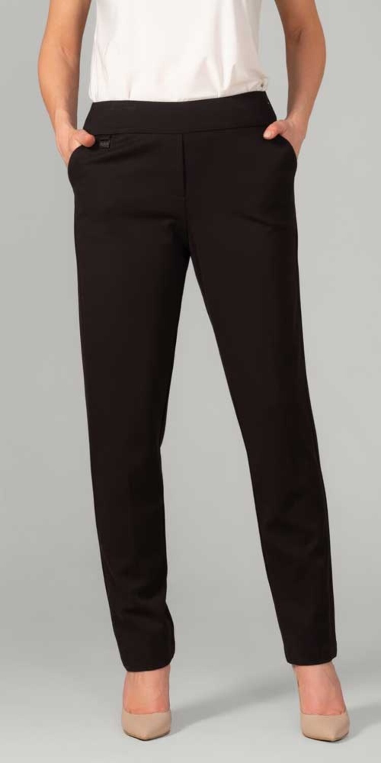 Lasania Lasania 703P Petite Pull On Pant with Pockets