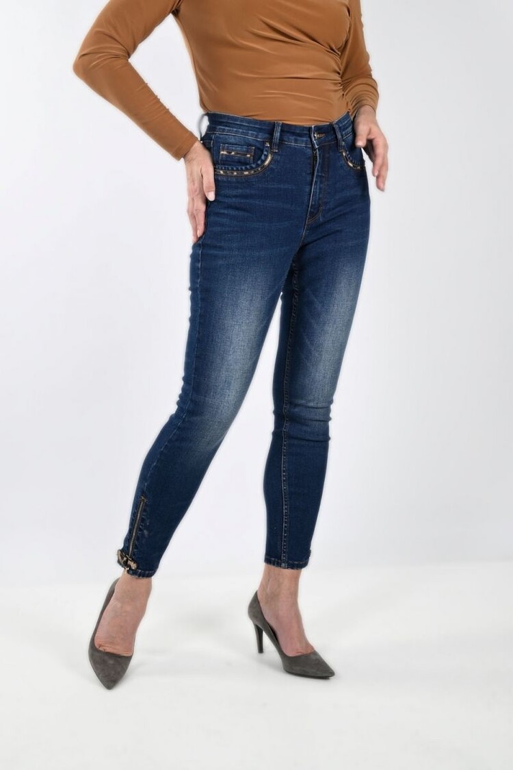 Frank Lyman Frank Lyman Jean w/ Zipper & Cheetah Print Details 233830U