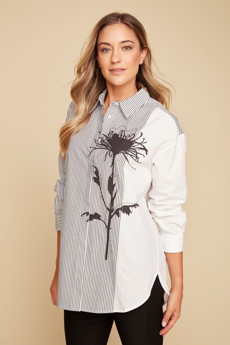 Renuar Renuar Woven Button Up Blouse W/ Flower Print R5149