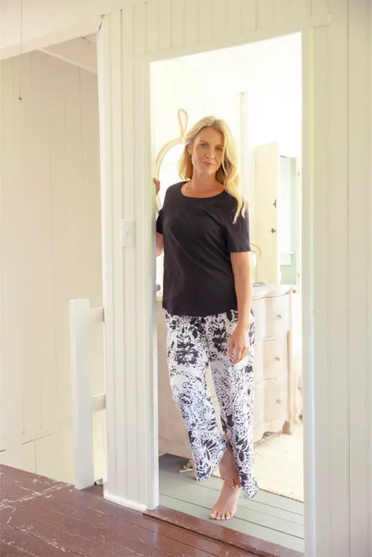 Escape Escape E10003 High Low Short Sleeve Tee