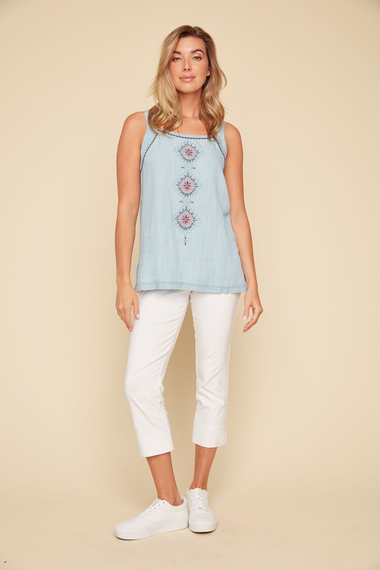 Renuar Renuar Sleeveless Blouse with Embroidered Detail R5173