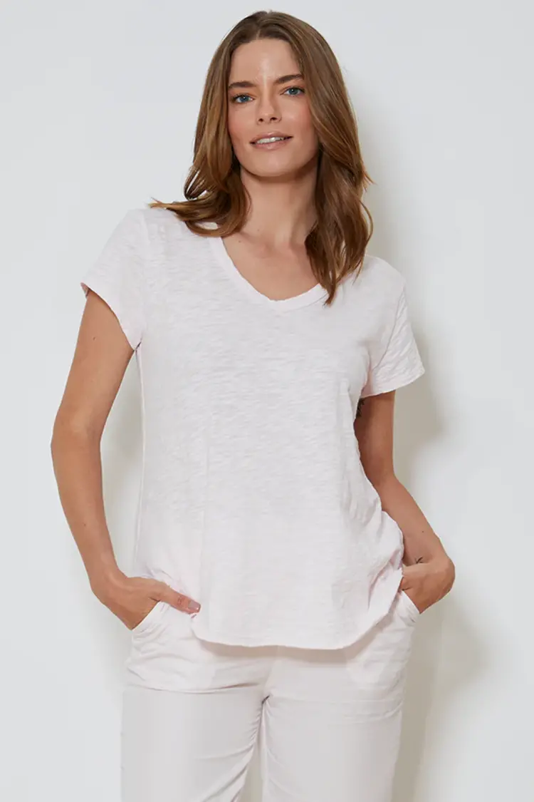 Mododoc Mododoc v-neck tee w. Curve hem 41E-95743