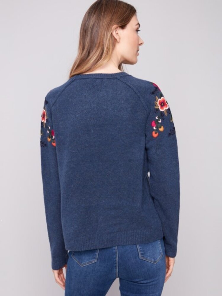 Charlie B Charlie B Embroidered Raglan Sleeve Sweater C2268Y
