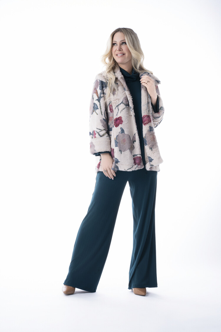 Pure Essence Pure Essence Button Up Faux Fur Jacket 623-4700