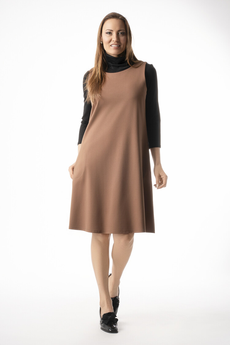 Pure Essence Pure Essence Round Neck Sleeveless Dress 176-5075