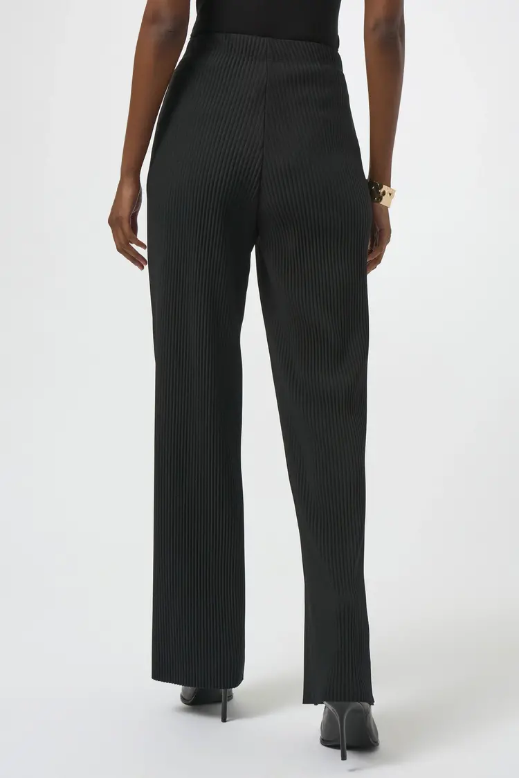 Joseph Ribkoff Joseph Ribkoff Pleated Scuba Crepe Wide-Leg Pants 254006