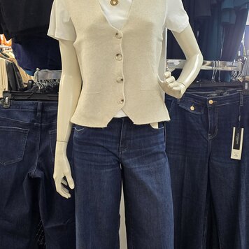 Eternelle Eternelle Button Up Vest 25117