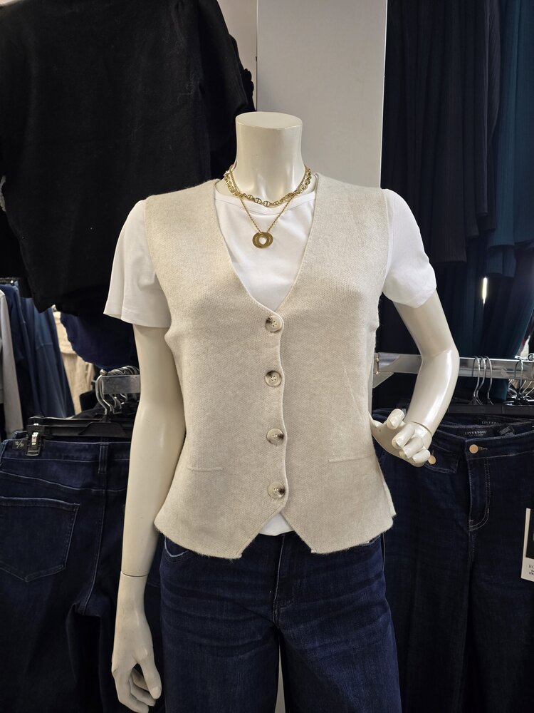 Eternelle Eternelle Button Up Vest 25117