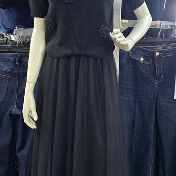 Eternelle Eternelle Long Flowy Skirt 25253