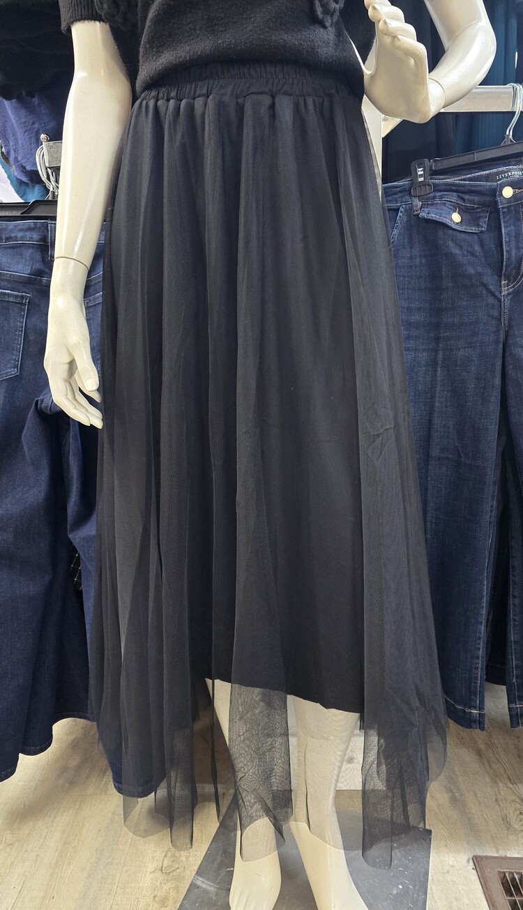 Eternelle Eternelle Long Flowy Skirt 25253