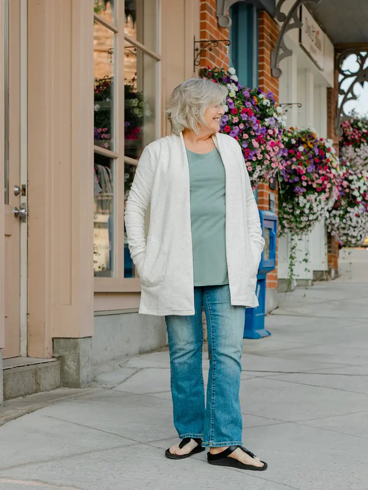 Blondie Apparel Classic Briton Sweater