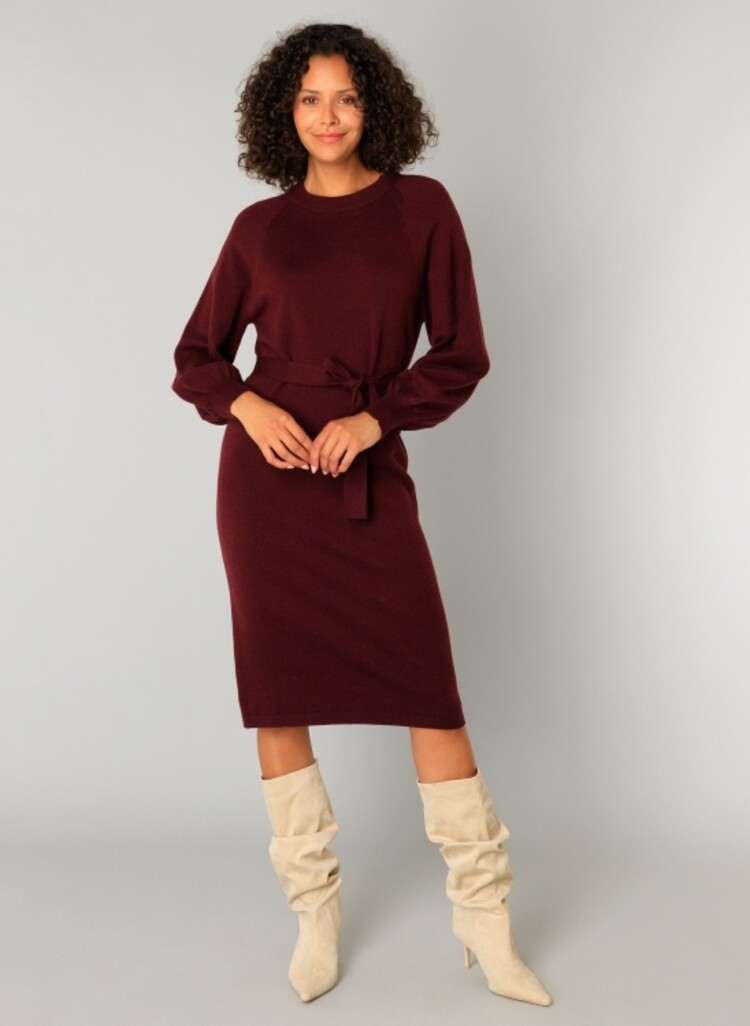 Yest Yest Neva Essential Sweater Dress 0005832