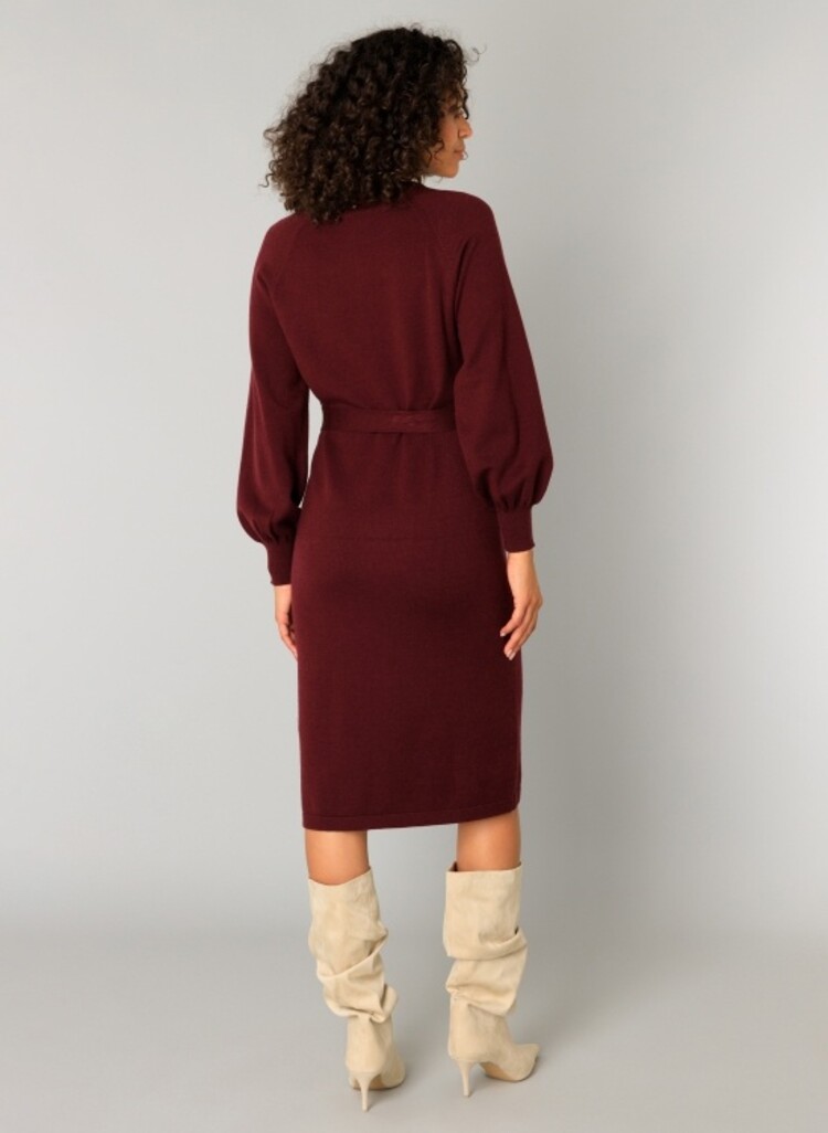 Yest Yest Neva Essential Sweater Dress 0005832