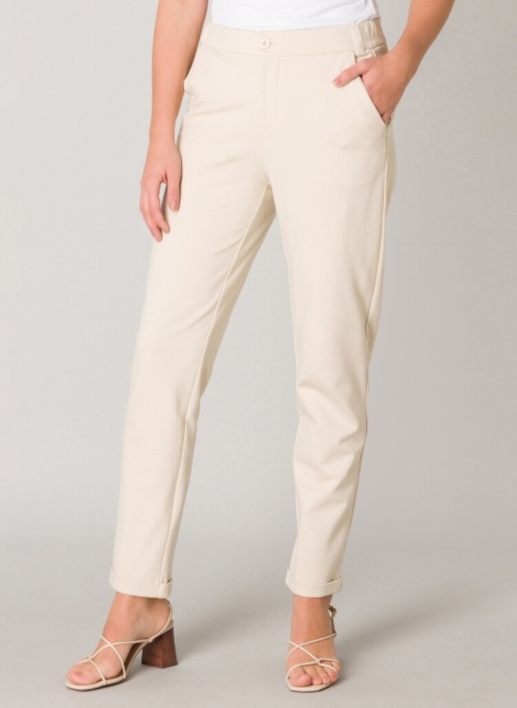 Yest Yest Pant Yoel 600081