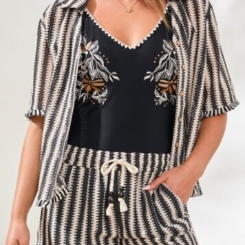 Tribal S/S BUTTON FRT BLOUSE-BLACK