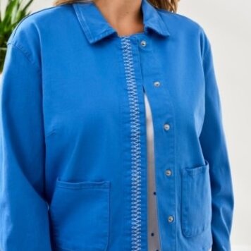 Tribal L/S HIDDEN SNAP FRT JACKET W/ EMBRO-ROYAL