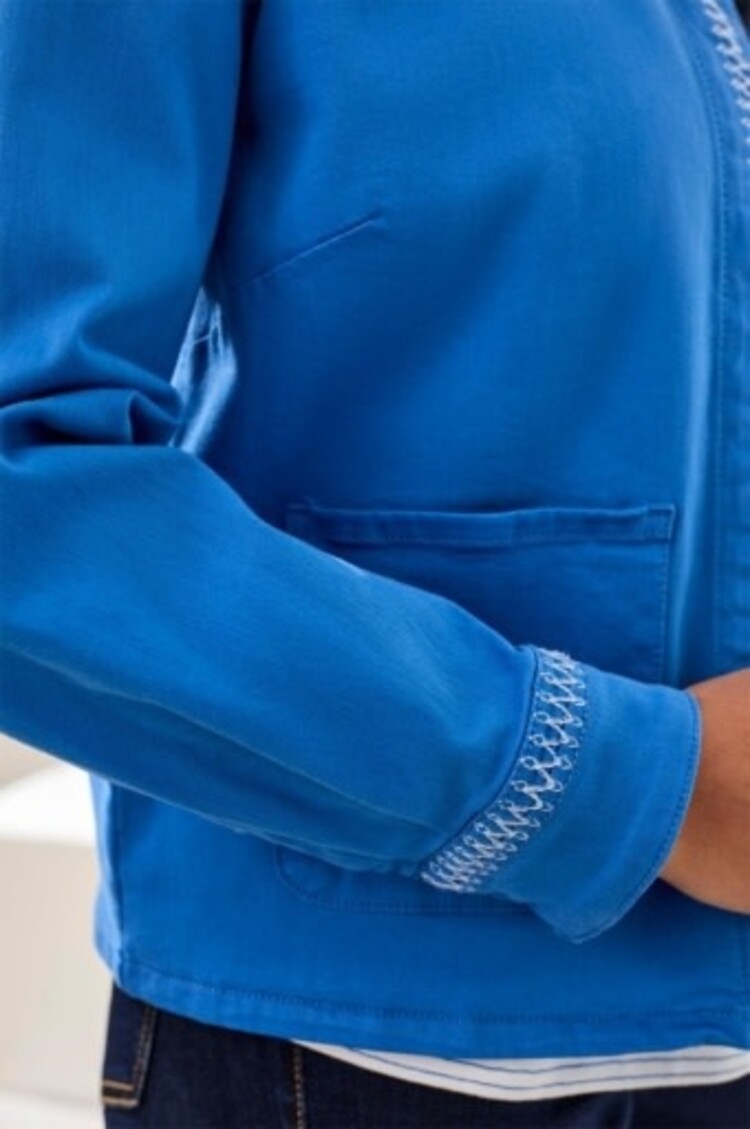 Tribal L/S HIDDEN SNAP FRT JACKET W/ EMBRO-ROYAL