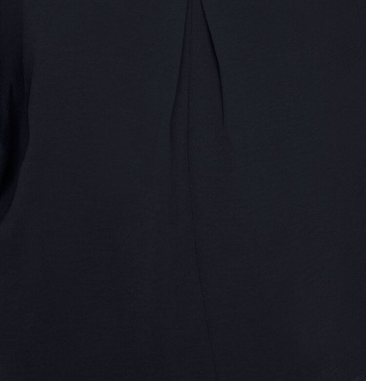 Renuar Renuar short sleeve air flow collarless blouse R5016