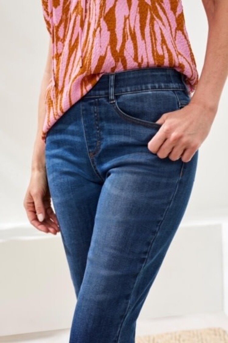 Tribal AUDREY PULL ON PEDAL PUSHER JEANS-FADEDBLUE