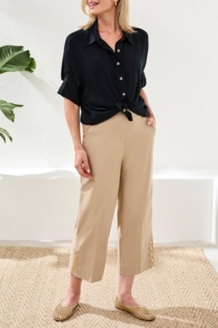 Tribal FLATTEN IT PULL ON CAPRI W/ SNAP VENT-BEACH