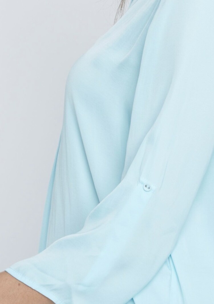 Renuar Renuar 3/4 Sleeve Air Flow Blouse W/ Collar R5517