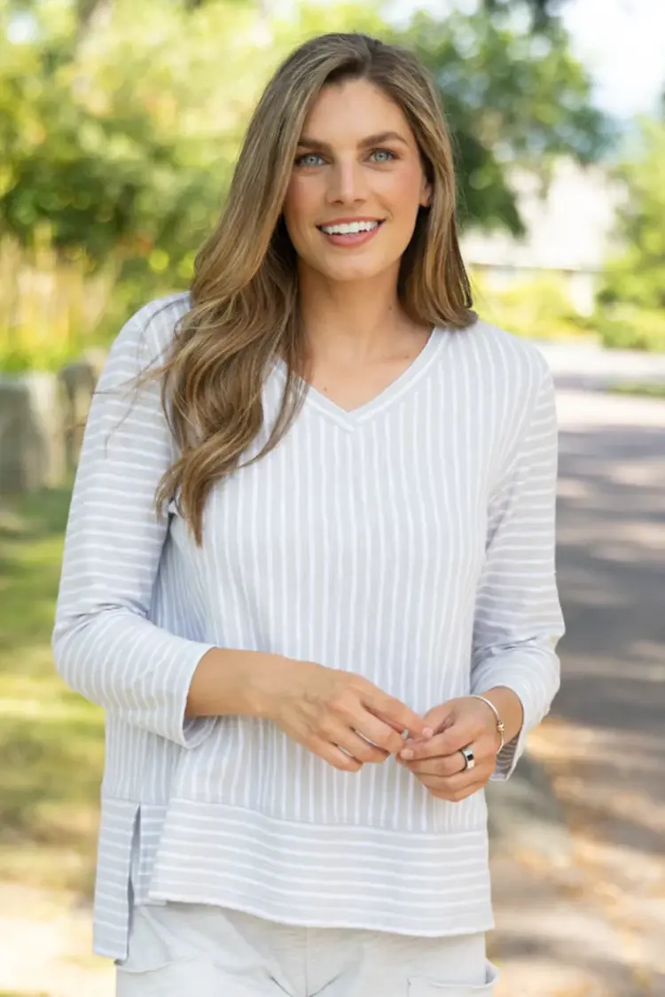 Escape Escape Easy V Tee 23542