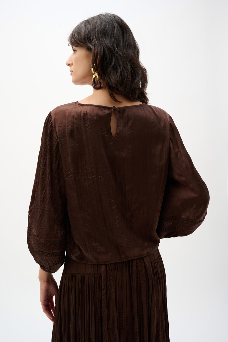 Joseph Ribkoff Joseph Ribkoff Pleated Satin Cocoon Top With Pleats 262959