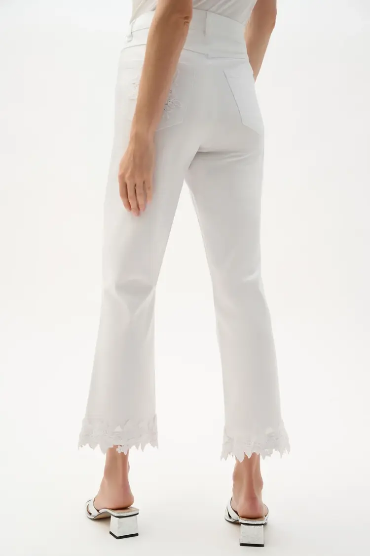 Joseph Ribkoff Joseph Ribkoff Featherweave™ Denim Straight Crop Jeans With Lace Appliqué 262938