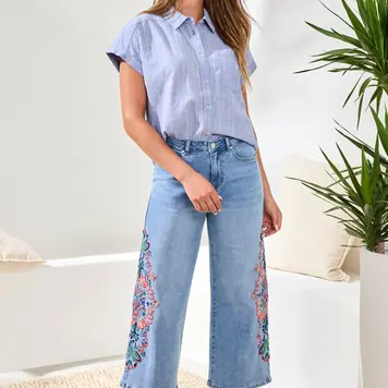 Tribal Audrey Wide Crop Jeans W/ Embroidery 5814O