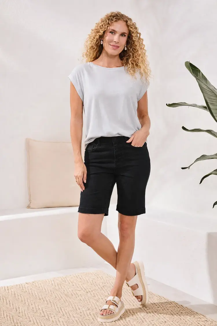 Tribal Tribal Audrey Pull On Wide Bermuda Jean Shorts 5709O