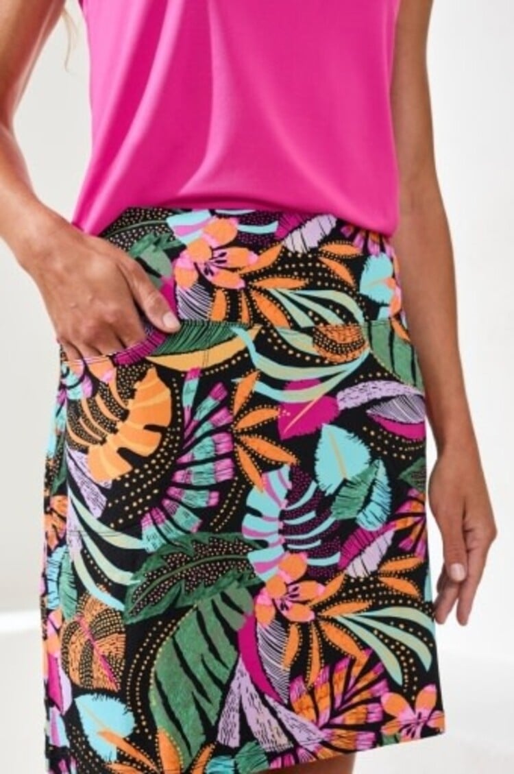 Tribal HIGH PERFORMANCE SKORT-TUSCANTAN